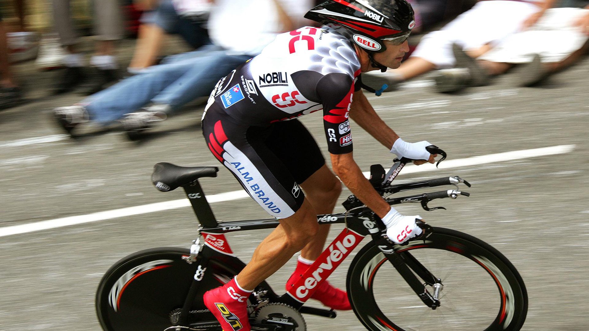 陈艺文笑对胜负展运动员风采，陈艺文教练是谁